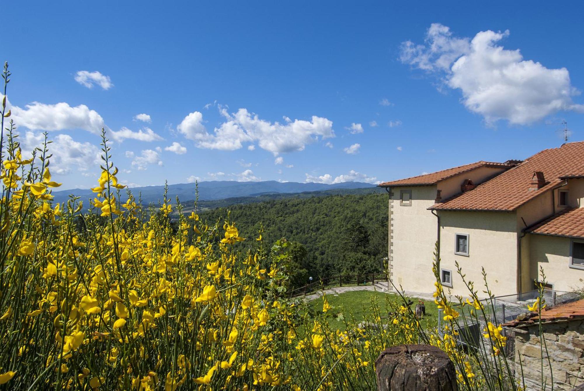 Отель Borgo Tramonte Пратовеккьо Экстерьер фото