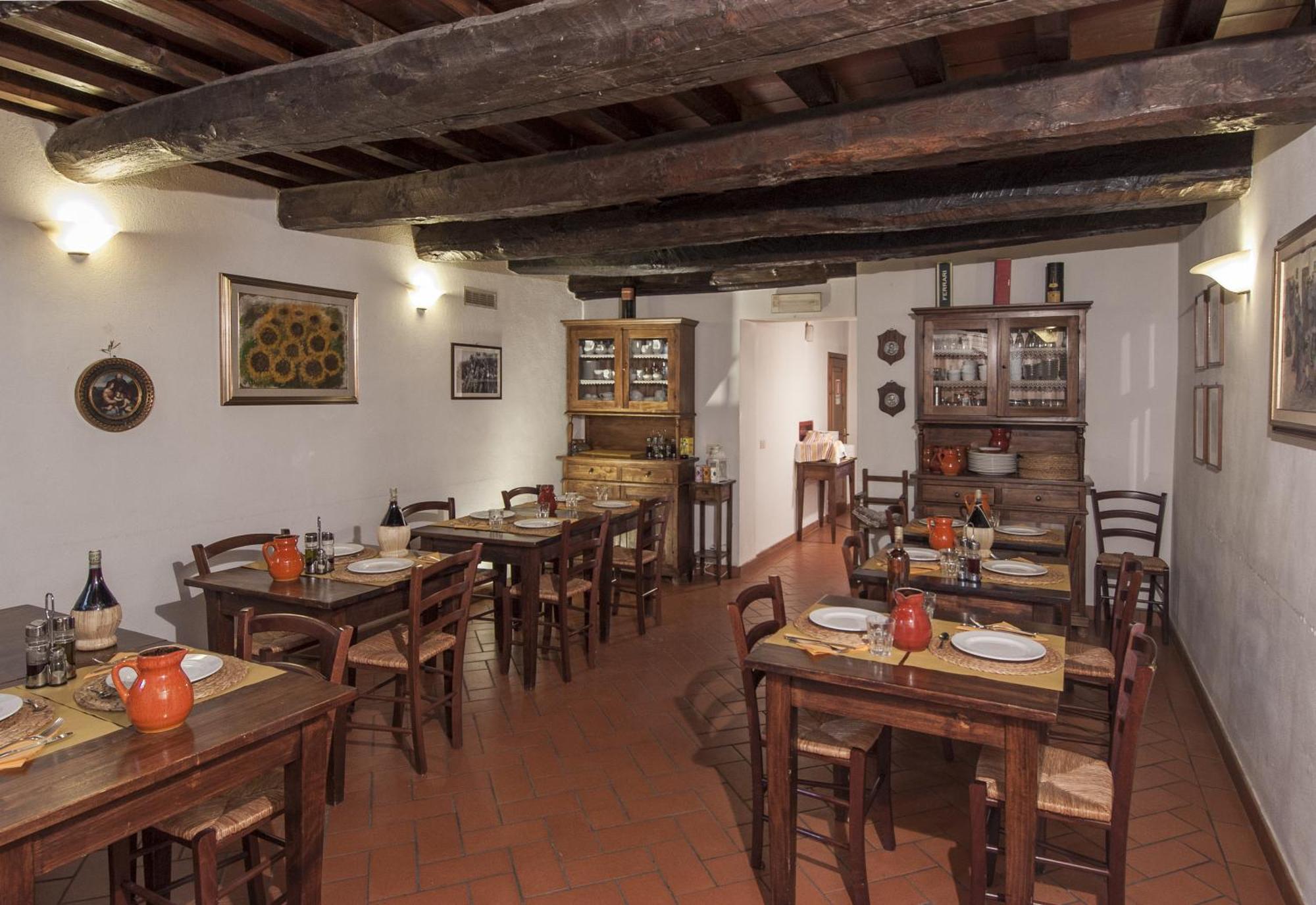 Отель Borgo Tramonte Пратовеккьо Экстерьер фото