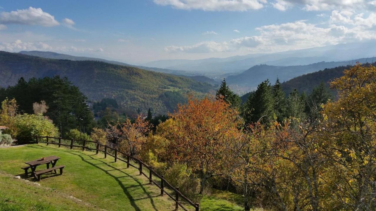 Отель Borgo Tramonte Пратовеккьо Экстерьер фото